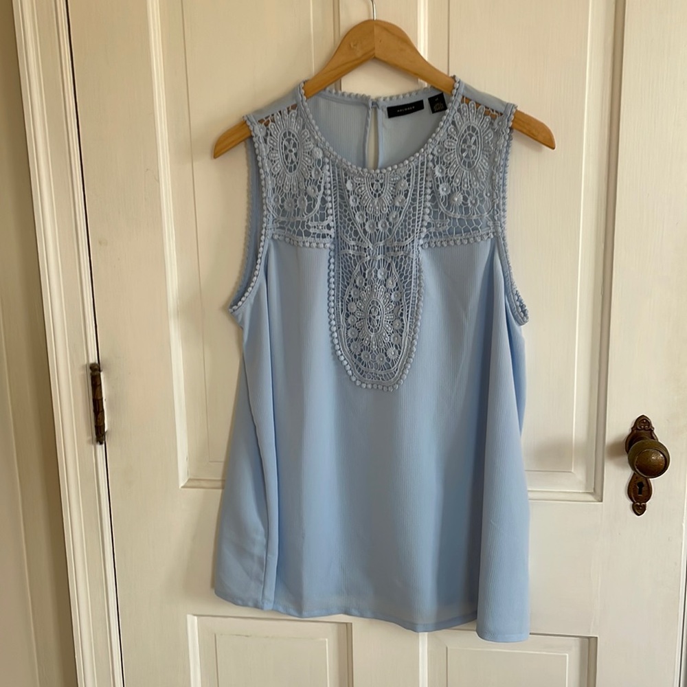 NWOT Halogen shell;  light blue with beautifully sewn details; size XL